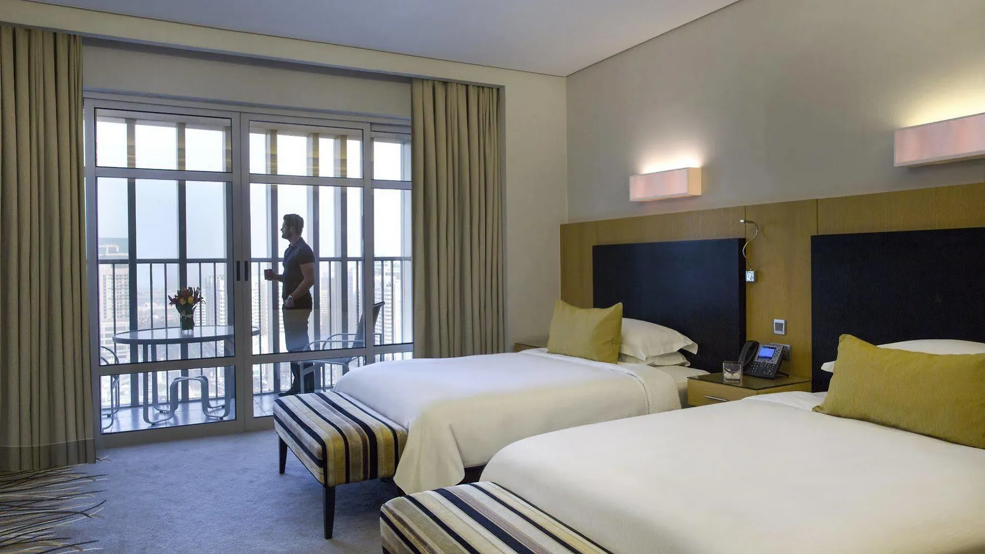 Aparthotel Hala Arjaan By Rotana, Deluxe Hotel Apartments Abu Dhabi